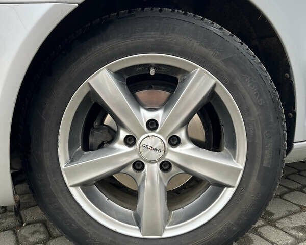 Серый Шкода Октавия, объемом двигателя 1.6 л и пробегом 335 тыс. км за 6450 $, фото 23 на Automoto.ua