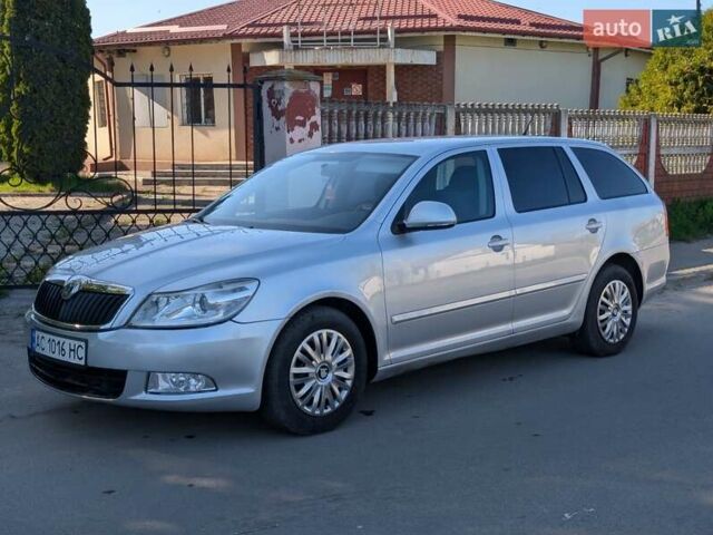 Серый Шкода Октавия, объемом двигателя 1.6 л и пробегом 251 тыс. км за 6350 $, фото 6 на Automoto.ua