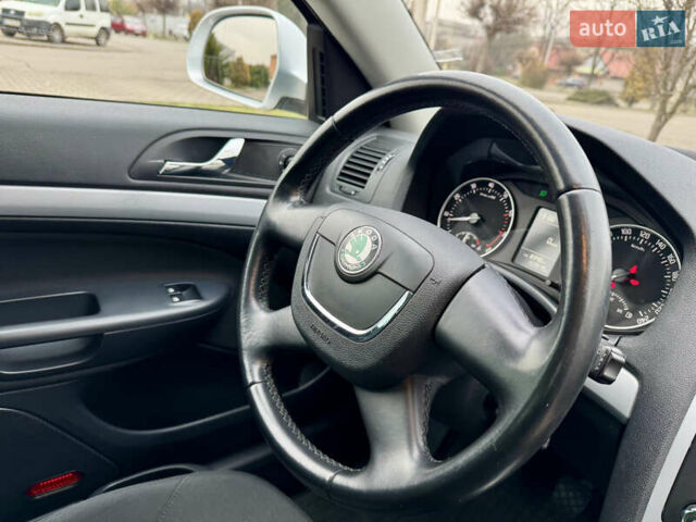 Сірий Шкода Октавія, об'ємом двигуна 1.6 л та пробігом 181 тис. км за 8799 $, фото 25 на Automoto.ua