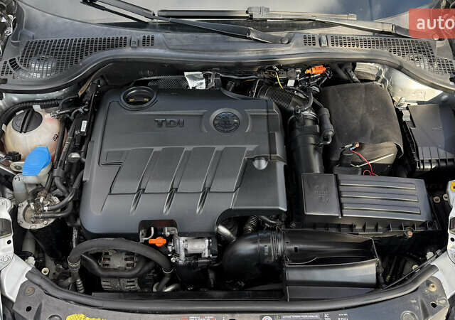 Сірий Шкода Октавія, об'ємом двигуна 1.97 л та пробігом 236 тис. км за 9700 $, фото 32 на Automoto.ua