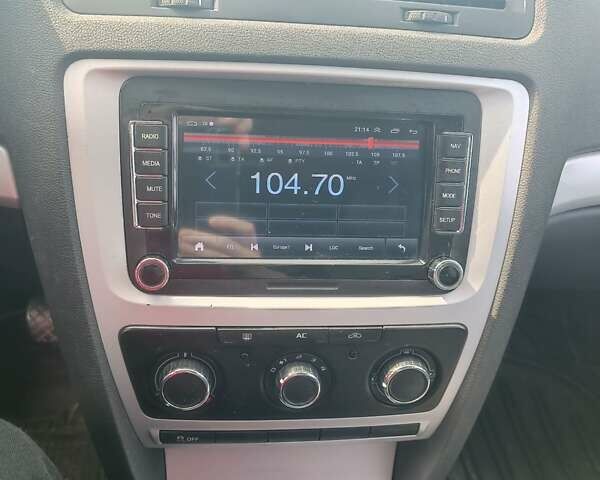 Серый Шкода Октавия, объемом двигателя 1.8 л и пробегом 276 тыс. км за 7100 $, фото 8 на Automoto.ua