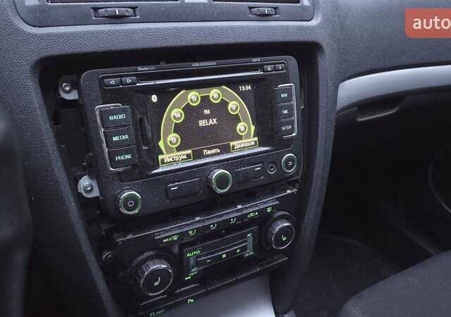 Серый Шкода Октавия, объемом двигателя 1.6 л и пробегом 261 тыс. км за 4000 $, фото 11 на Automoto.ua