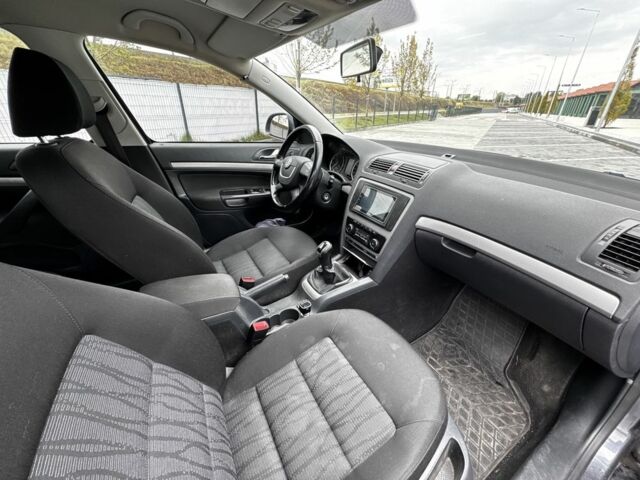 Сірий Шкода Октавія, об'ємом двигуна 1.4 л та пробігом 226 тис. км за 8500 $, фото 5 на Automoto.ua