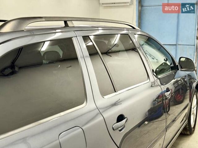 Серый Шкода Октавия, объемом двигателя 2 л и пробегом 217 тыс. км за 10750 $, фото 13 на Automoto.ua