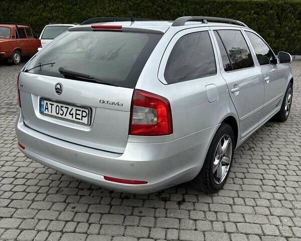 Шкода Октавия 2011 в Долине на Automoto.ua Серый Шкода Октавия, объемом двигателя 1.6 л и пробегом 310 тыс. км за 6750 $, фото 6 на Automoto.ua