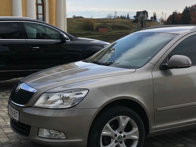 Серый Шкода Октавия, объемом двигателя 1.6 л и пробегом 275 тыс. км за 8400 $, фото 7 на Automoto.ua
