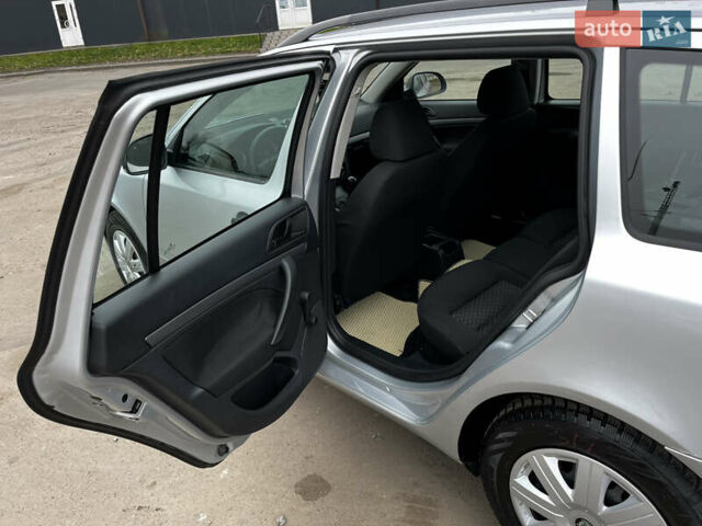 Серый Шкода Октавия, объемом двигателя 1.6 л и пробегом 331 тыс. км за 6650 $, фото 19 на Automoto.ua