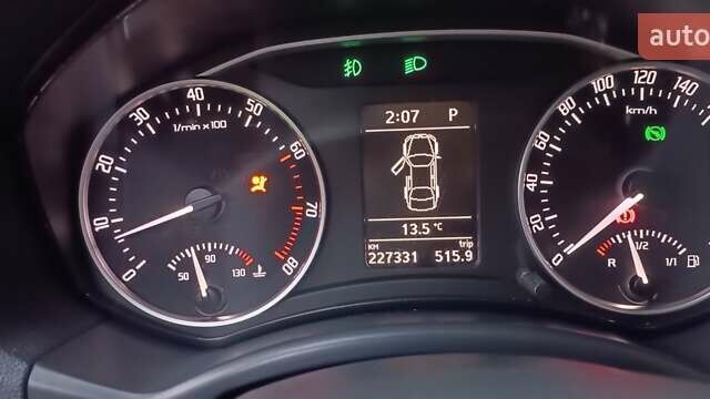 Сірий Шкода Октавія, об'ємом двигуна 1.4 л та пробігом 227 тис. км за 7800 $, фото 8 на Automoto.ua