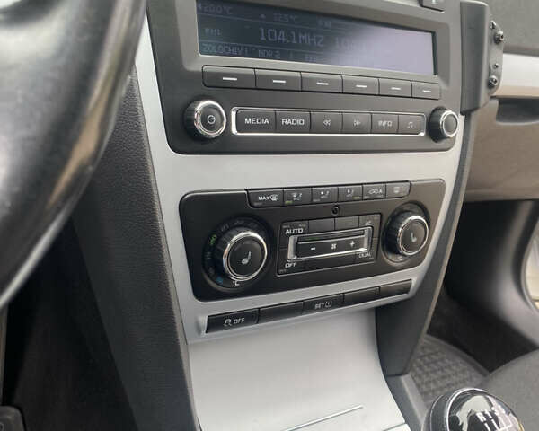 Сірий Шкода Октавія, об'ємом двигуна 1.6 л та пробігом 323 тис. км за 7850 $, фото 14 на Automoto.ua