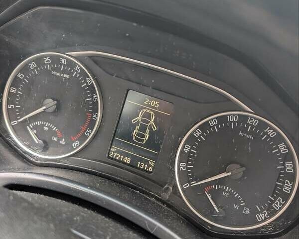 Серый Шкода Октавия, объемом двигателя 1.6 л и пробегом 272 тыс. км за 6600 $, фото 7 на Automoto.ua