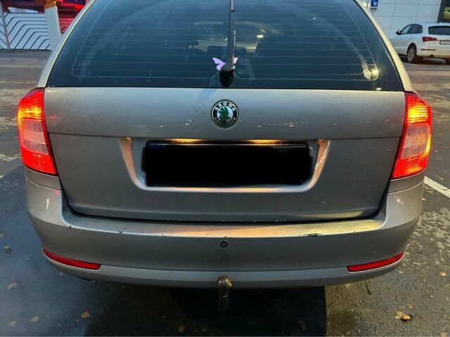 Сірий Шкода Октавія, об'ємом двигуна 1.6 л та пробігом 238 тис. км за 3015 $, фото 5 на Automoto.ua