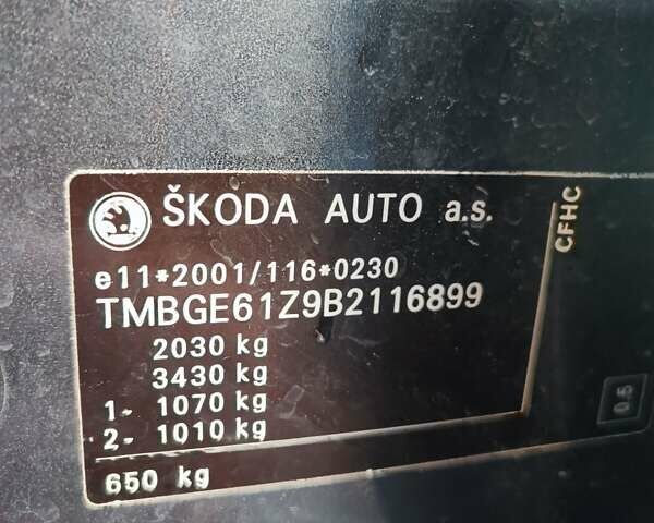 Сірий Шкода Октавія, об'ємом двигуна 2 л та пробігом 284 тис. км за 9800 $, фото 17 на Automoto.ua