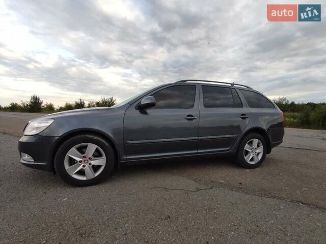 Серый Шкода Октавия, объемом двигателя 1.6 л и пробегом 343 тыс. км за 7500 $, фото 7 на Automoto.ua