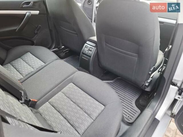 Серый Шкода Октавия, объемом двигателя 1.6 л и пробегом 194 тыс. км за 8350 $, фото 29 на Automoto.ua