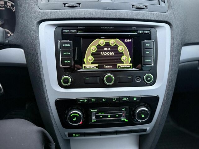 Сірий Шкода Октавія, об'ємом двигуна 1.6 л та пробігом 228 тис. км за 7900 $, фото 7 на Automoto.ua