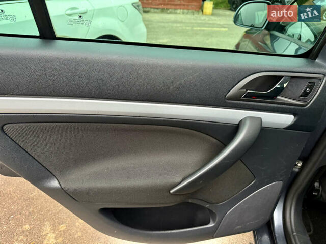 Серый Шкода Октавия, объемом двигателя 1.4 л и пробегом 181 тыс. км за 5999 $, фото 16 на Automoto.ua