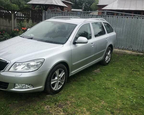 Серый Шкода Октавия, объемом двигателя 1.8 л и пробегом 182 тыс. км за 7500 $, фото 1 на Automoto.ua