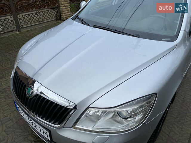 Сірий Шкода Октавія, об'ємом двигуна 1.97 л та пробігом 245 тис. км за 8999 $, фото 9 на Automoto.ua