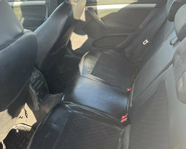 Серый Шкода Октавия, объемом двигателя 1.97 л и пробегом 289 тыс. км за 10000 $, фото 11 на Automoto.ua