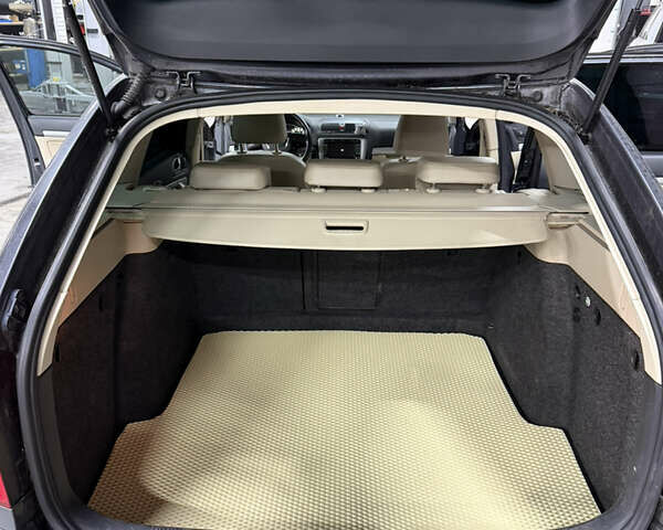 Серый Шкода Октавия, объемом двигателя 1.6 л и пробегом 307 тыс. км за 5800 $, фото 8 на Automoto.ua