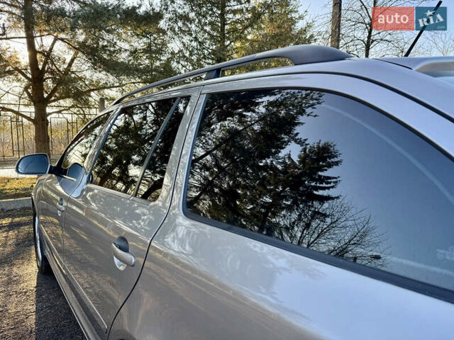 Сірий Шкода Октавія, об'ємом двигуна 2 л та пробігом 276 тис. км за 8899 $, фото 35 на Automoto.ua