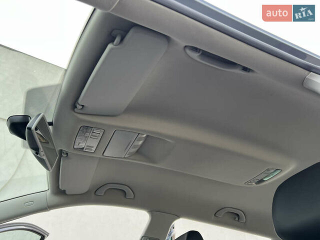 Серый Шкода Октавия, объемом двигателя 2 л и пробегом 211 тыс. км за 13200 $, фото 61 на Automoto.ua