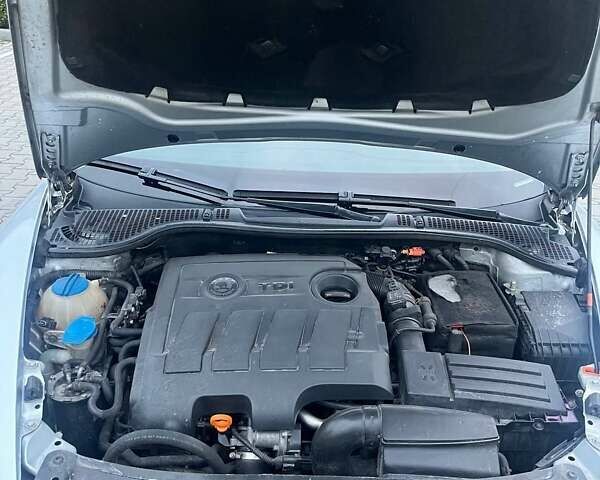 Сірий Шкода Октавія, об'ємом двигуна 1.6 л та пробігом 276 тис. км за 8300 $, фото 2 на Automoto.ua
