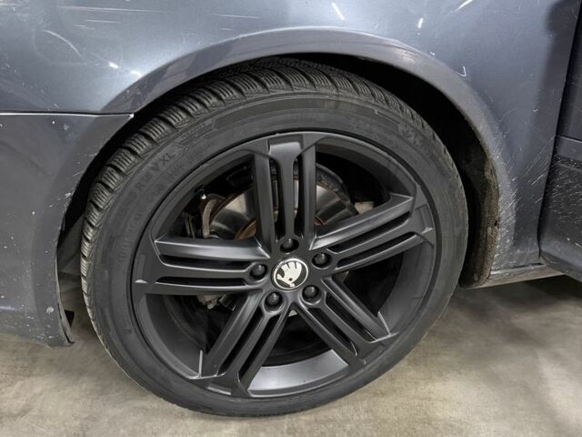 Серый Шкода Октавия, объемом двигателя 1.6 л и пробегом 307 тыс. км за 6300 $, фото 7 на Automoto.ua