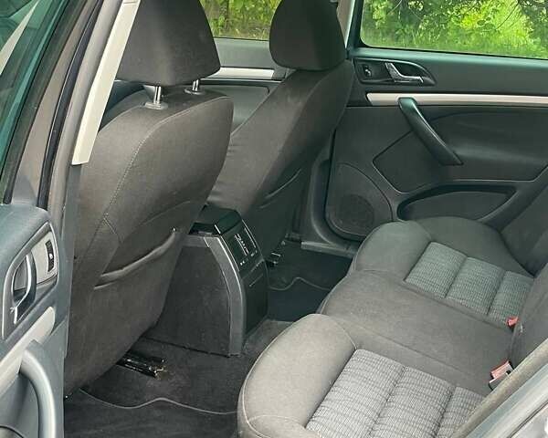 Шкода Октавия 2011 в Львове на Automoto.ua Серый Шкода Октавия, объемом двигателя 1.2 л и пробегом 229 тыс. км за 6700 $, фото 8 на Automoto.ua