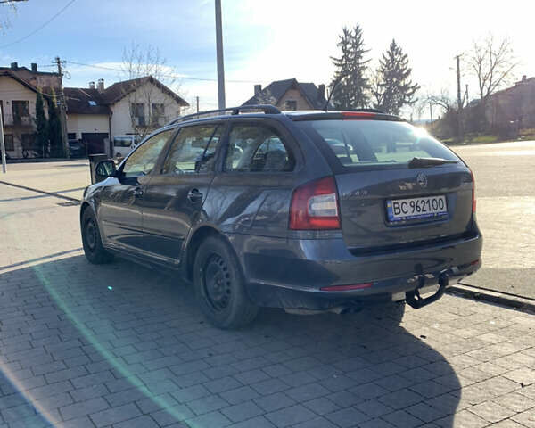 Серый Шкода Октавия, объемом двигателя 1.8 л и пробегом 233 тыс. км за 6800 $, фото 2 на Automoto.ua