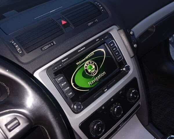 Серый Шкода Октавия, объемом двигателя 1.99 л и пробегом 300 тыс. км за 8300 $, фото 10 на Automoto.ua