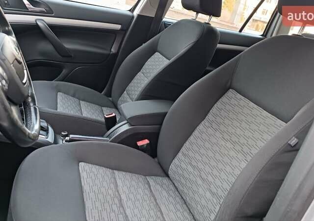 Серый Шкода Октавия, объемом двигателя 1.6 л и пробегом 308 тыс. км за 6650 $, фото 30 на Automoto.ua