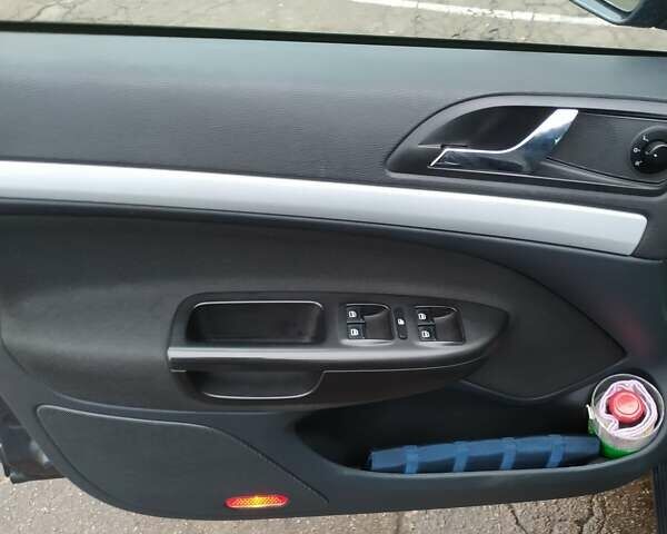 Серый Шкода Октавия, объемом двигателя 1.2 л и пробегом 239 тыс. км за 6000 $, фото 21 на Automoto.ua