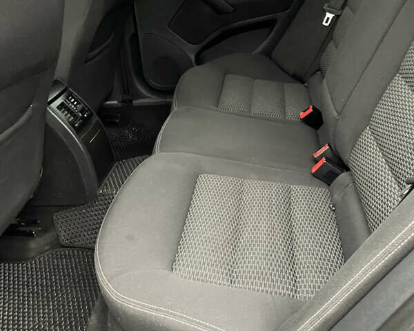 Серый Шкода Октавия, объемом двигателя 1.97 л и пробегом 350 тыс. км за 7900 $, фото 50 на Automoto.ua