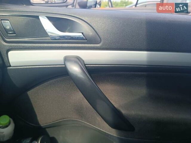 Серый Шкода Октавия, объемом двигателя 1.8 л и пробегом 276 тыс. км за 7100 $, фото 10 на Automoto.ua