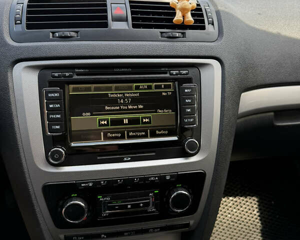 Серый Шкода Октавия, объемом двигателя 1.6 л и пробегом 344 тыс. км за 8700 $, фото 29 на Automoto.ua