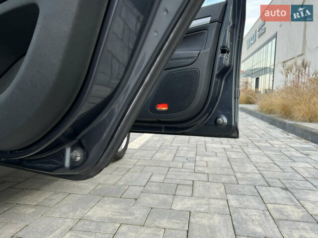 Серый Шкода Октавия, объемом двигателя 2 л и пробегом 211 тыс. км за 13200 $, фото 128 на Automoto.ua