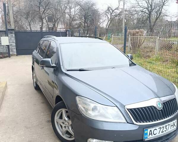 Сірий Шкода Октавія, об'ємом двигуна 1.6 л та пробігом 266 тис. км за 8500 $, фото 1 на Automoto.ua