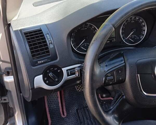 Сірий Шкода Октавія, об'ємом двигуна 1.6 л та пробігом 238 тис. км за 8400 $, фото 11 на Automoto.ua