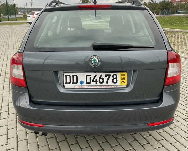 Сірий Шкода Октавія, об'ємом двигуна 1.39 л та пробігом 175 тис. км за 7900 $, фото 10 на Automoto.ua