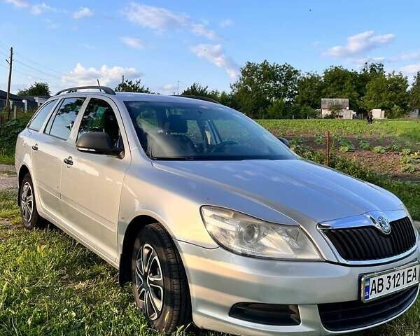 Серый Шкода Октавия, объемом двигателя 1.6 л и пробегом 337 тыс. км за 7500 $, фото 20 на Automoto.ua