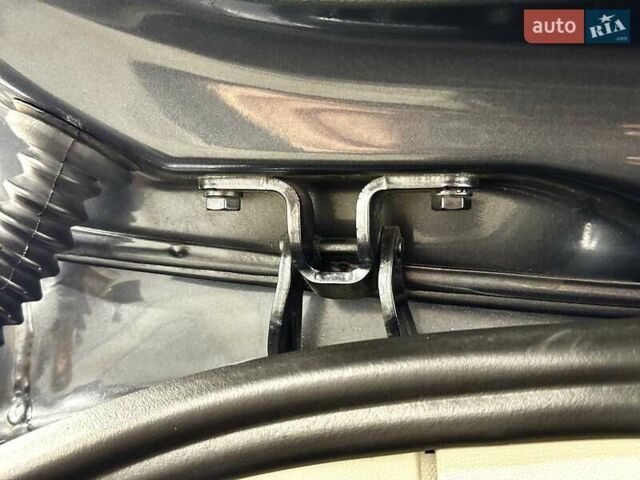 Серый Шкода Октавия, объемом двигателя 2 л и пробегом 217 тыс. км за 10750 $, фото 58 на Automoto.ua