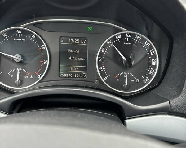 Серый Шкода Октавия, объемом двигателя 1.2 л и пробегом 260 тыс. км за 7050 $, фото 14 на Automoto.ua