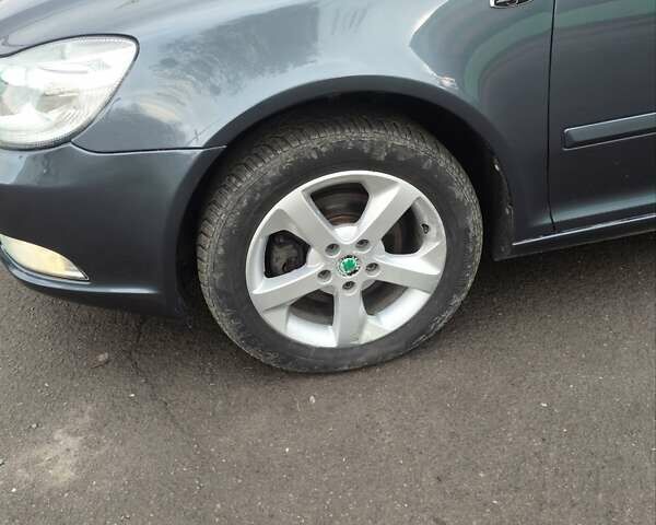 Сірий Шкода Октавія, об'ємом двигуна 1.4 л та пробігом 182 тис. км за 7600 $, фото 12 на Automoto.ua