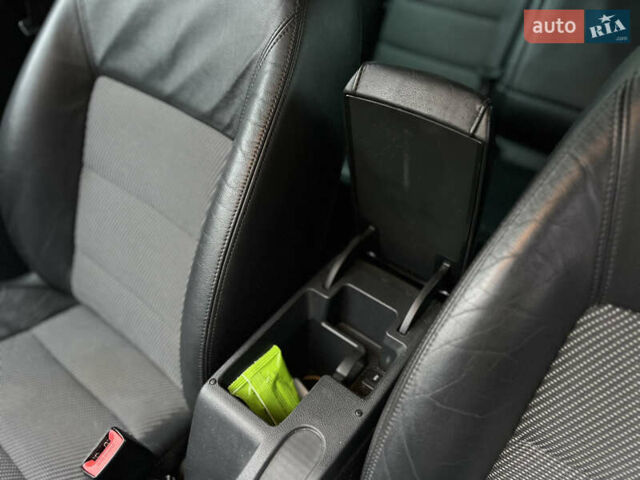 Сірий Шкода Октавія, об'ємом двигуна 1.4 л та пробігом 183 тис. км за 7500 $, фото 9 на Automoto.ua
