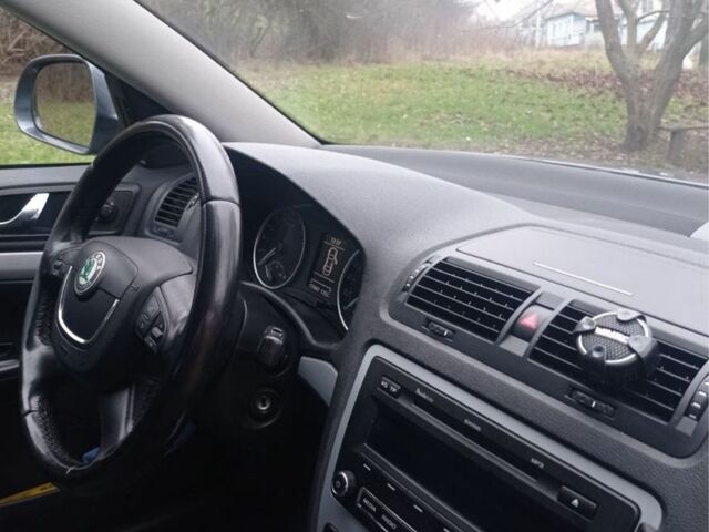 Серый Шкода Октавия, объемом двигателя 1.6 л и пробегом 277 тыс. км за 7700 $, фото 6 на Automoto.ua