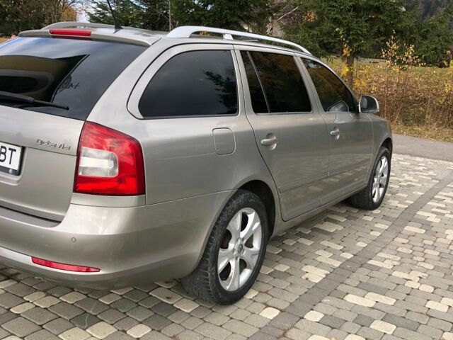 Серый Шкода Октавия, объемом двигателя 1.6 л и пробегом 275 тыс. км за 8400 $, фото 9 на Automoto.ua