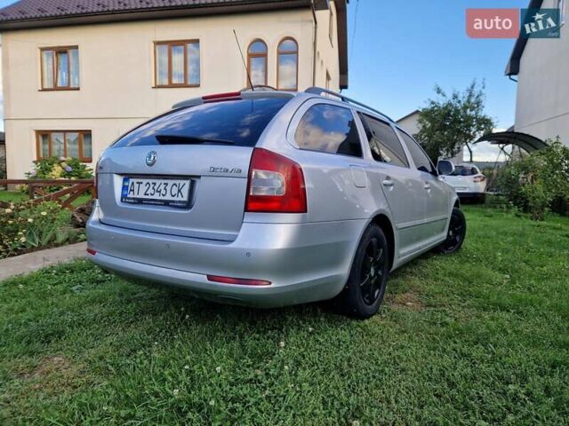 Серый Шкода Октавия, объемом двигателя 1.97 л и пробегом 300 тыс. км за 8600 $, фото 1 на Automoto.ua