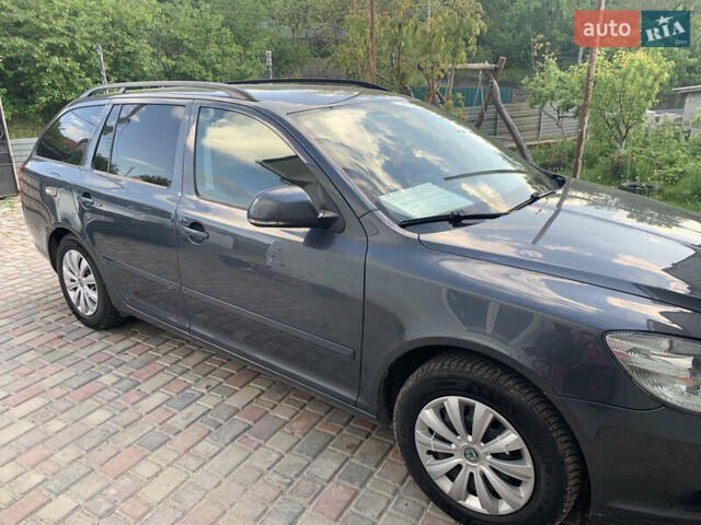 Серый Шкода Октавия, объемом двигателя 1.6 л и пробегом 243 тыс. км за 8500 $, фото 2 на Automoto.ua