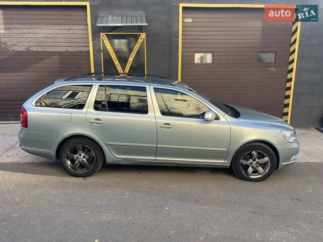 Серый Шкода Октавия, объемом двигателя 1.8 л и пробегом 236 тыс. км за 9600 $, фото 6 на Automoto.ua